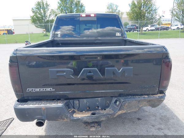 2018 RAM 1500 REBEL  4X4 5'7 BOX