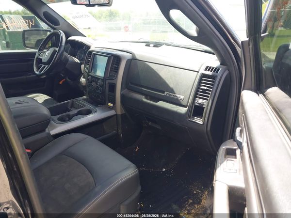 2018 RAM 1500 REBEL  4X4 5'7 BOX