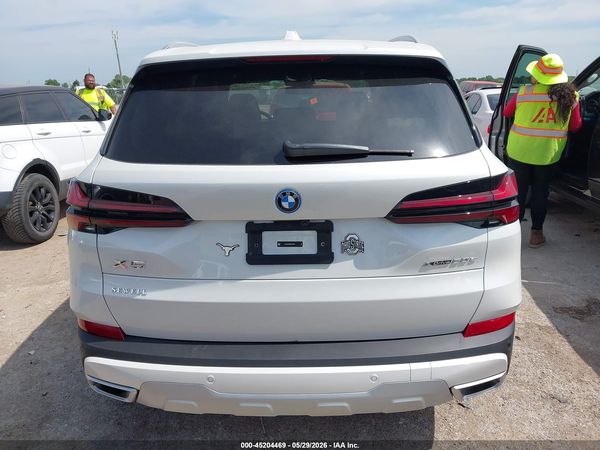 2026 BMW X5 PHEV XDRIVE50E