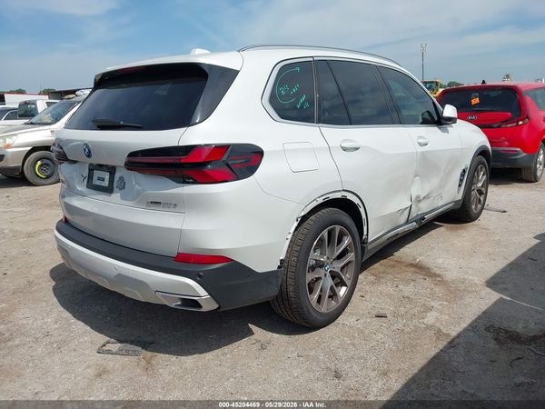 2026 BMW X5 PHEV XDRIVE50E
