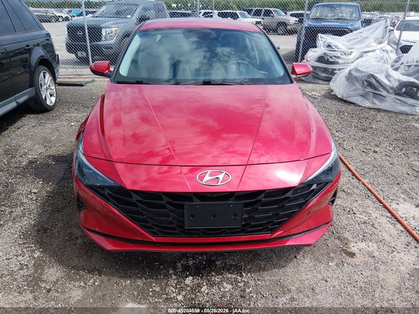 2022 HYUNDAI ELANTRA SEL