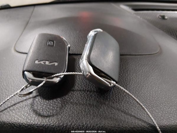 2023 KIA SELTOS EX