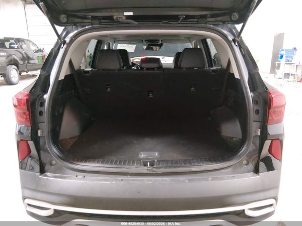 2023 KIA SELTOS EX