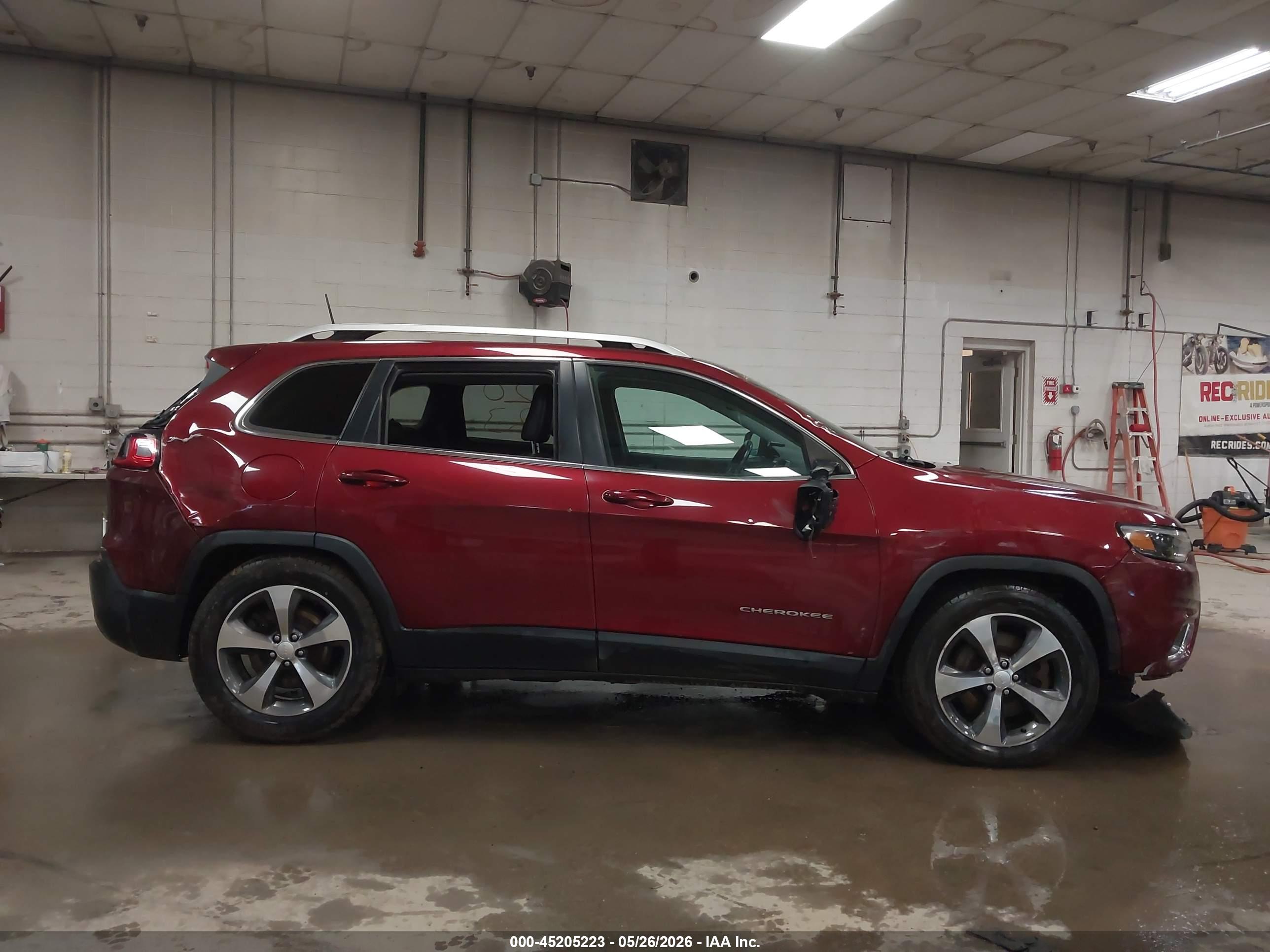 2019 JEEP CHEROKEE LIMITED 4X4