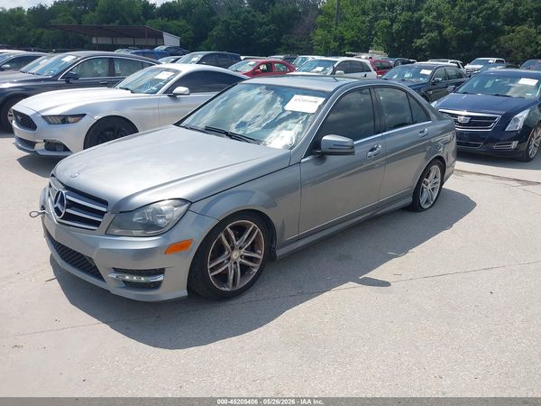 2014 MERCEDES-BENZ C 250 SPORT