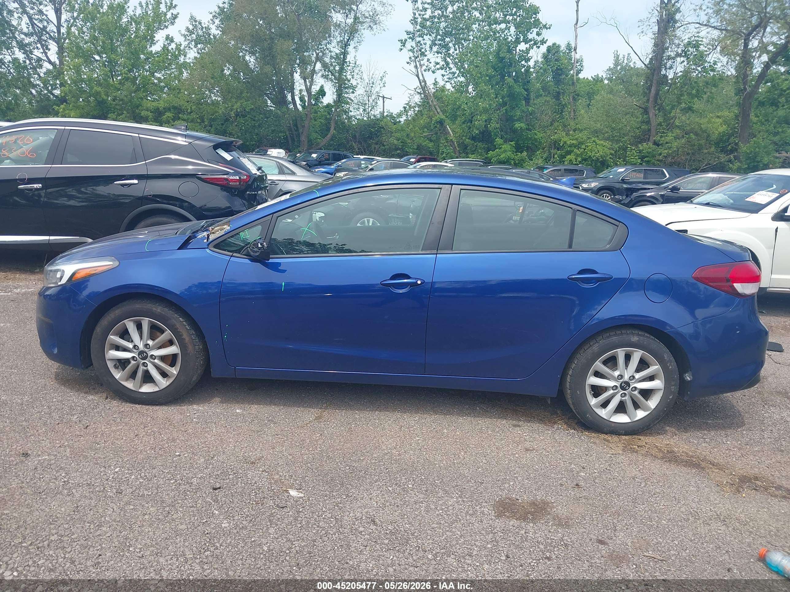2017 KIA FORTE LX