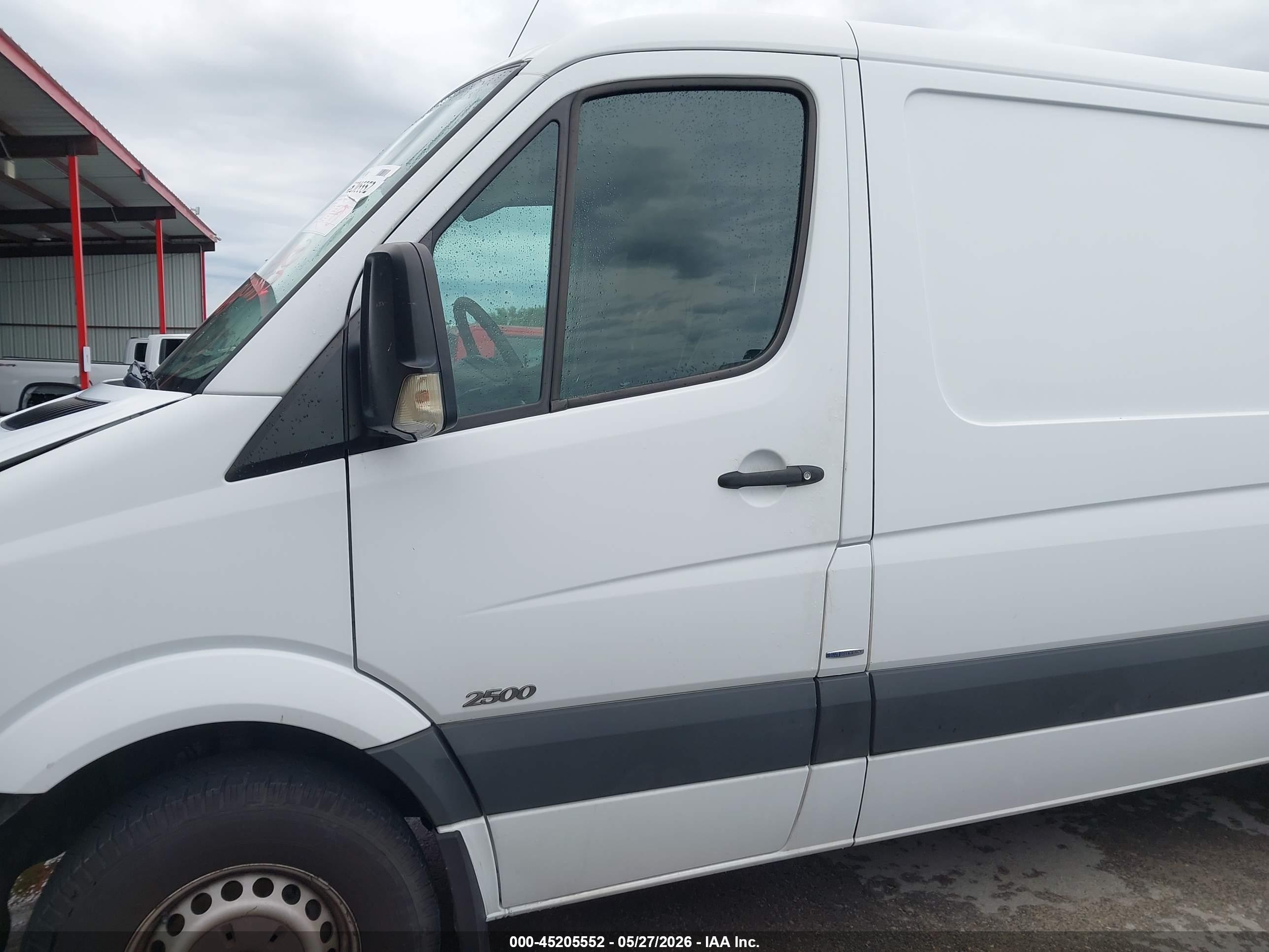 2013 MERCEDES-BENZ SPRINTER 2500 NORMAL ROOF