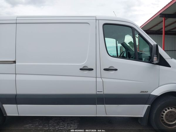 2013 MERCEDES-BENZ SPRINTER 2500 NORMAL ROOF