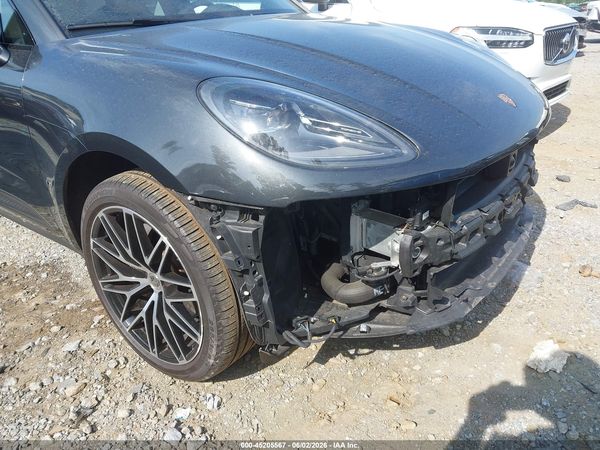 2024 PORSCHE MACAN T