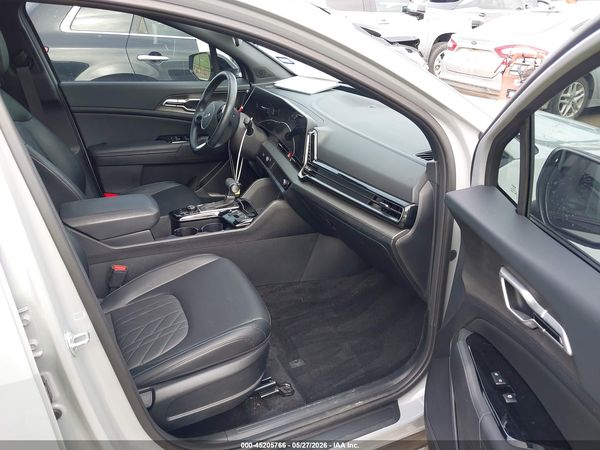 2025 KIA SPORTAGE X-LINE