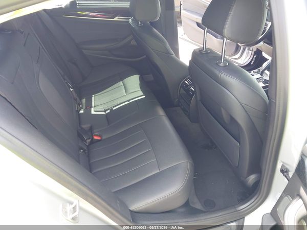 2021 BMW 530I