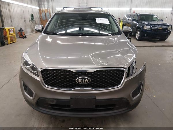 2017 KIA SORENTO 2.4L LX