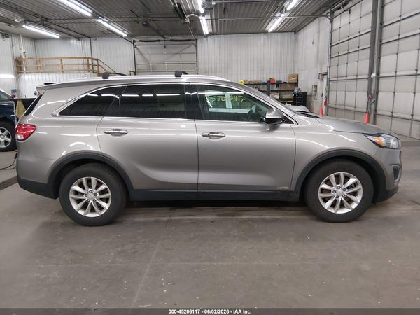 2017 KIA SORENTO 2.4L LX