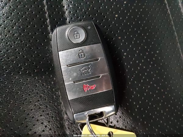 2017 KIA SORENTO 2.4L LX