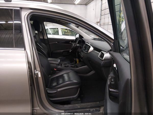 2017 KIA SORENTO 2.4L LX