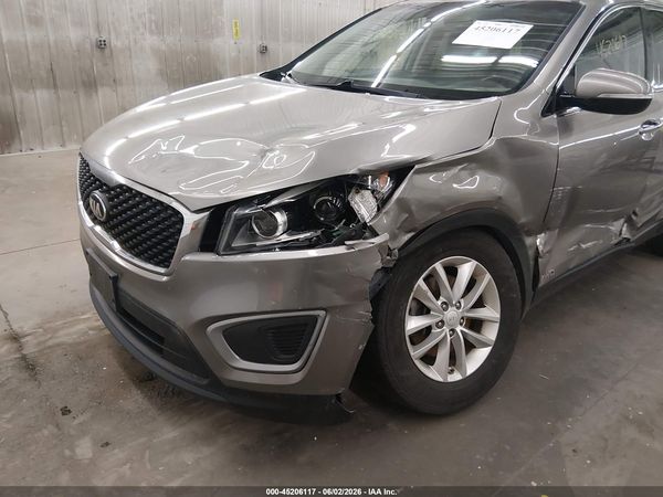 2017 KIA SORENTO 2.4L LX