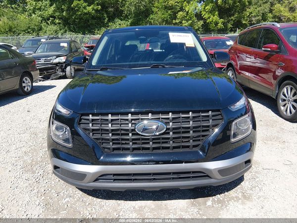 2023 HYUNDAI VENUE SE