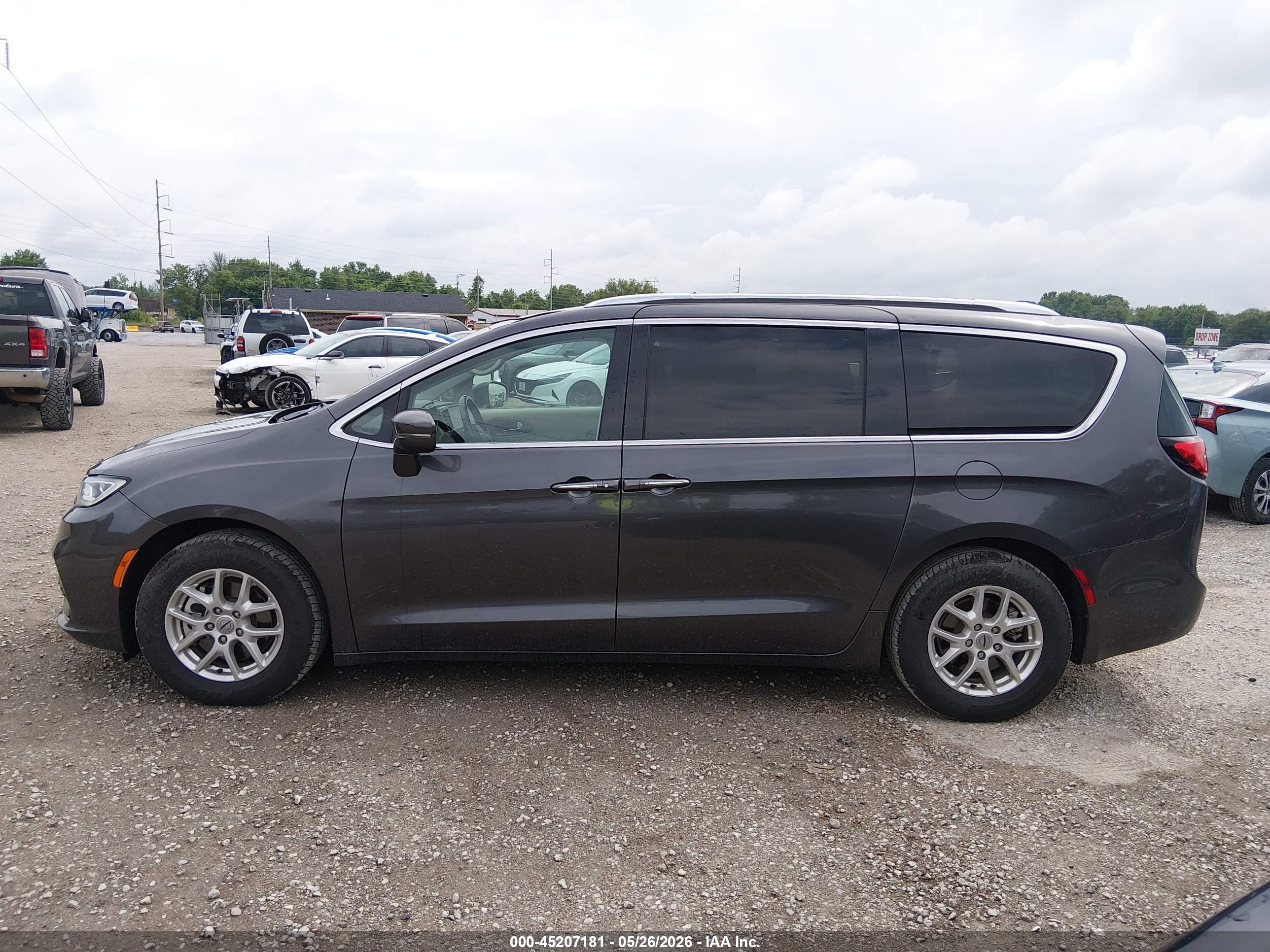 2021 CHRYSLER PACIFICA TOURING L