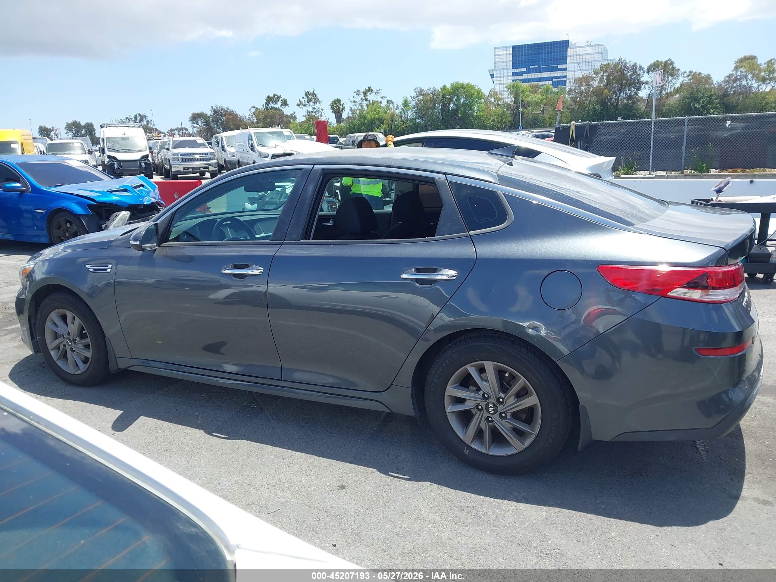 2020 KIA OPTIMA LX