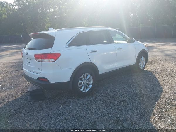 2016 KIA SORENTO 2.4L LX — I4