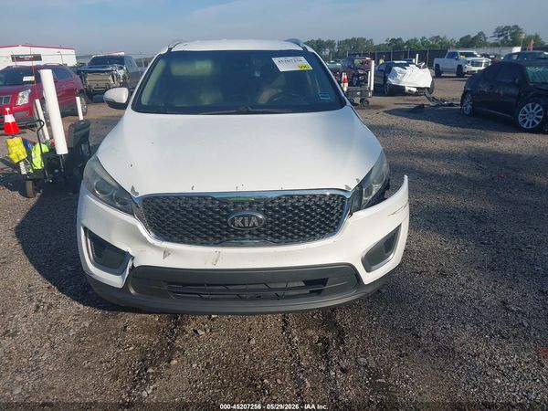 2016 KIA SORENTO 2.4L LX — I115