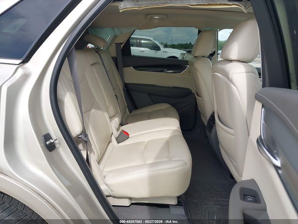2017 CADILLAC XT5 LUXURY
