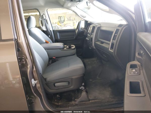 2019 RAM 1500 CLASSIC TRADESMAN  4X4 5'7 BOX