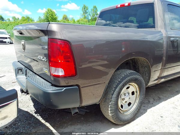 2019 RAM 1500 CLASSIC TRADESMAN  4X4 5'7 BOX