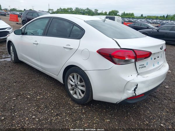 2017 KIA FORTE LX