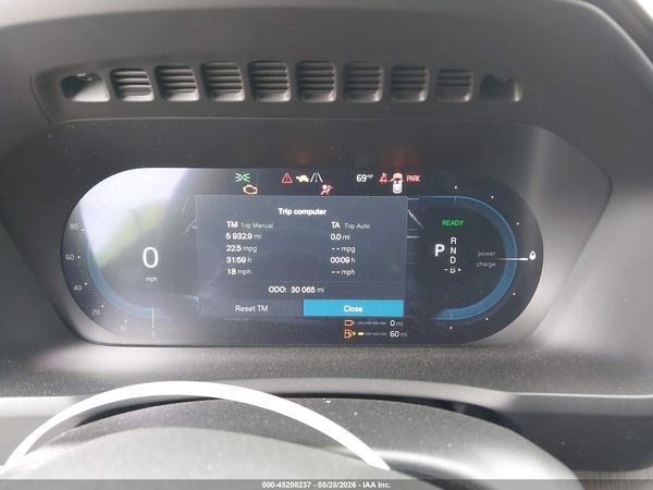 2025 VOLVO XC90 PLUG-IN HYBRID T8 ULTRA 6-SEATER