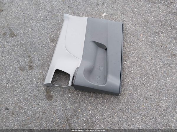 2018 TOYOTA SIENNA XLE 8 PASSENGER