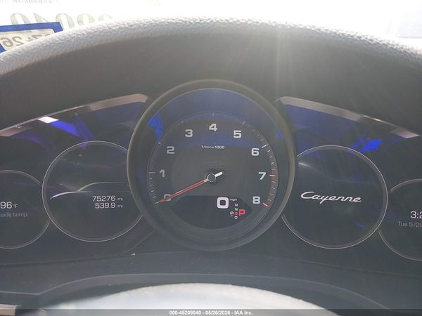 2019 PORSCHE CAYENNE