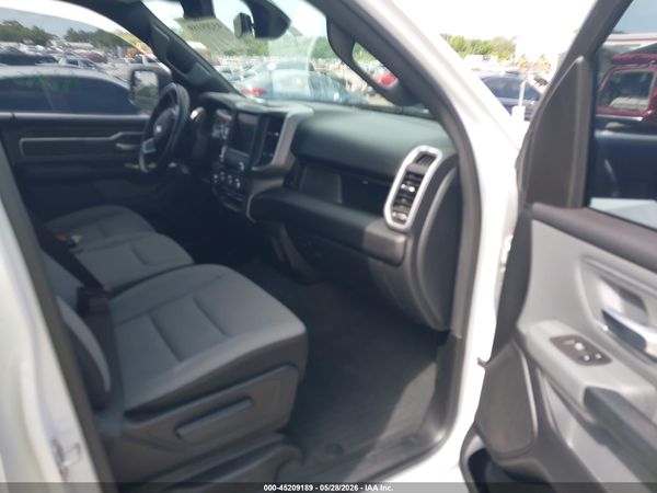 2021 RAM 1500 BIG HORN  4X4 6'4 BOX