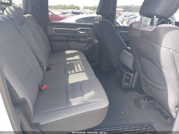 2021 RAM 1500 BIG HORN  4X4 6'4 BOX