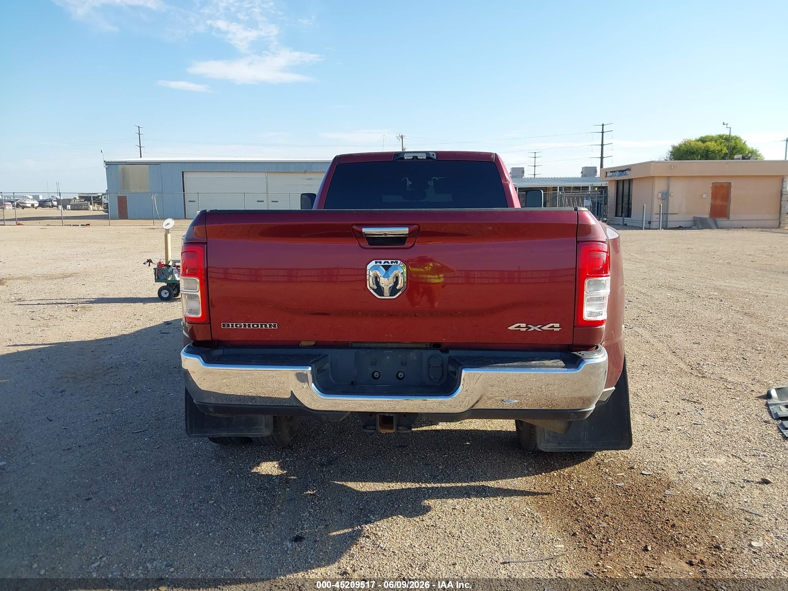 2019 RAM 3500 BIG HORN  4X4 8' BOX