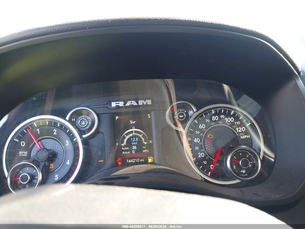 2019 RAM 3500 BIG HORN  4X4 8' BOX