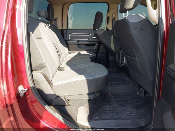 2019 RAM 3500 BIG HORN  4X4 8' BOX