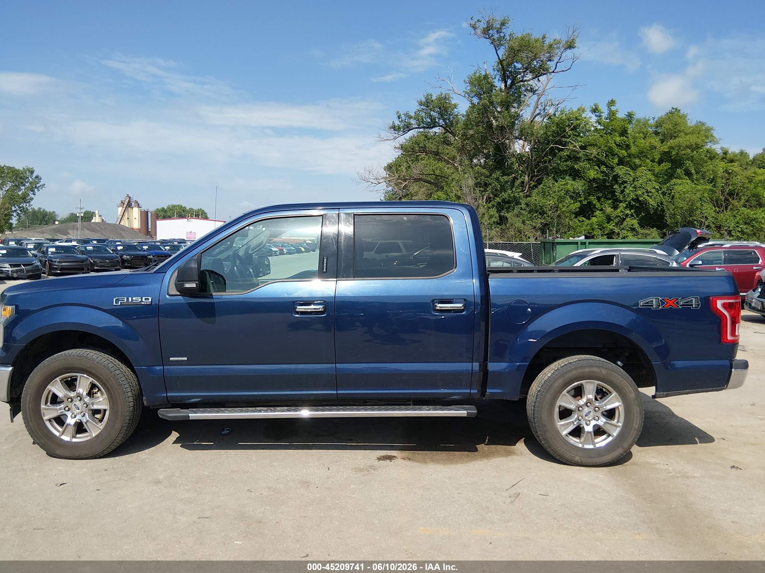 2017 FORD F-150 XLT