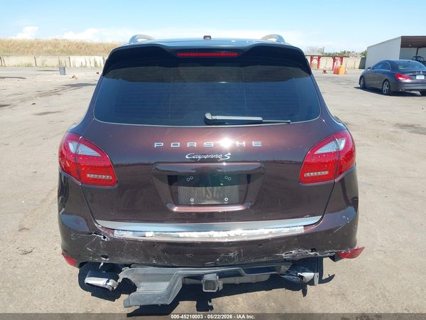 2014 PORSCHE CAYENNE S
