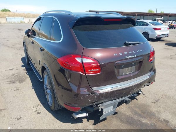 2014 PORSCHE CAYENNE S