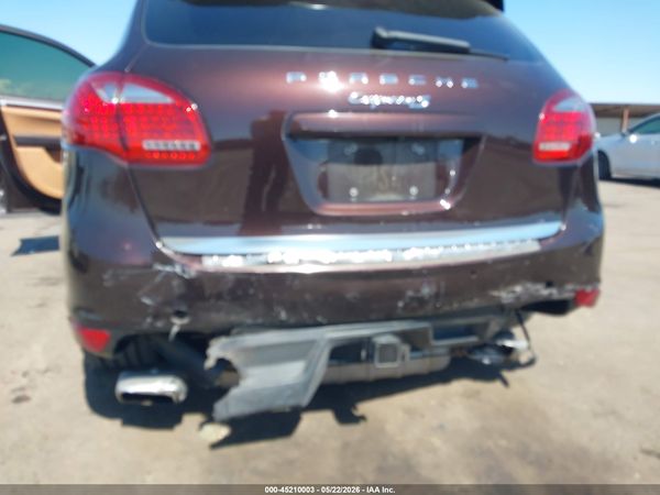 2014 PORSCHE CAYENNE S
