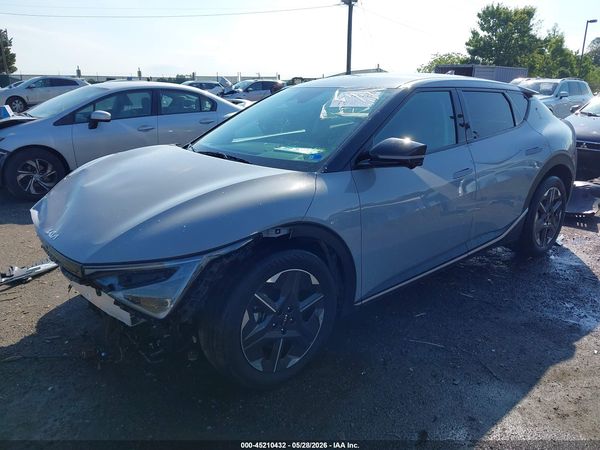2025 KIA EV6 LIGHT LONG RANGE AWD