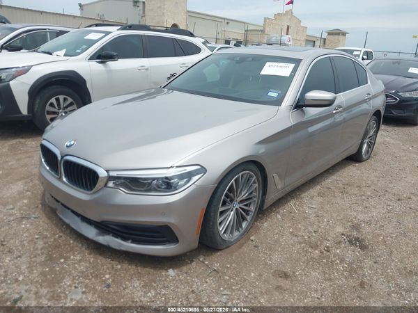 2019 BMW 530I