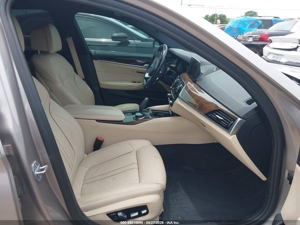 2019 BMW 530I