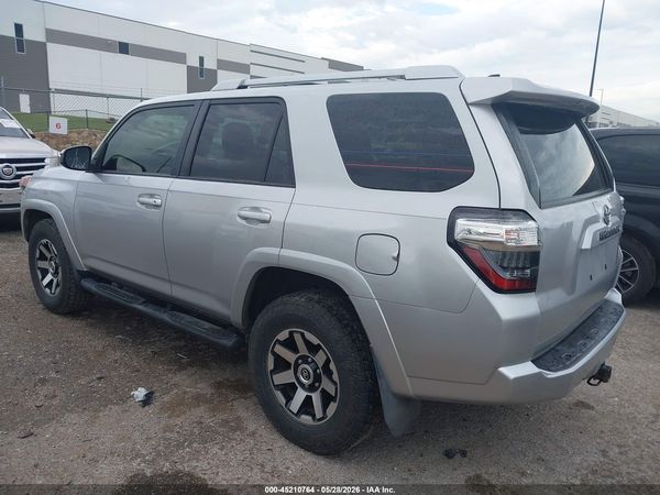 2018 TOYOTA 4RUNNER SR5