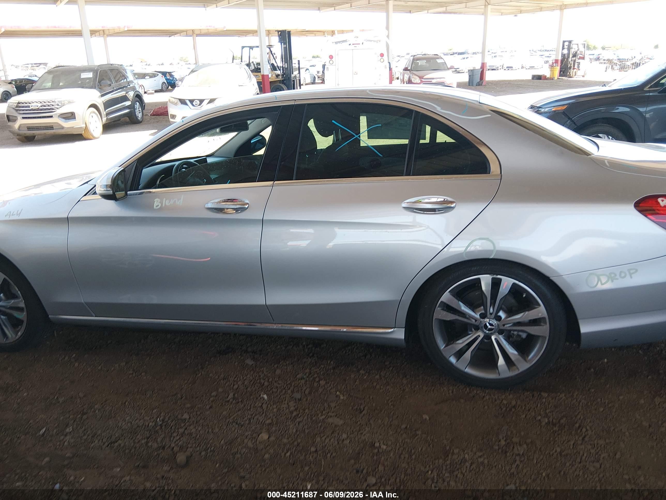 2017 MERCEDES-BENZ C 300 C300
