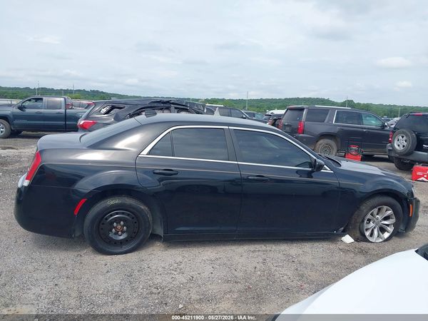 2015 CHRYSLER 300 LIMITED — I116