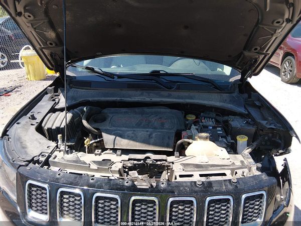2018 JEEP COMPASS LATITUDE 4X4