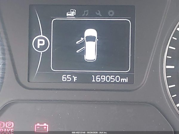 2016 KIA SORENTO 2.4L LX