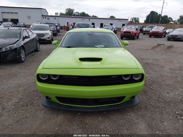 2015 DODGE CHALLENGER SRT 392
